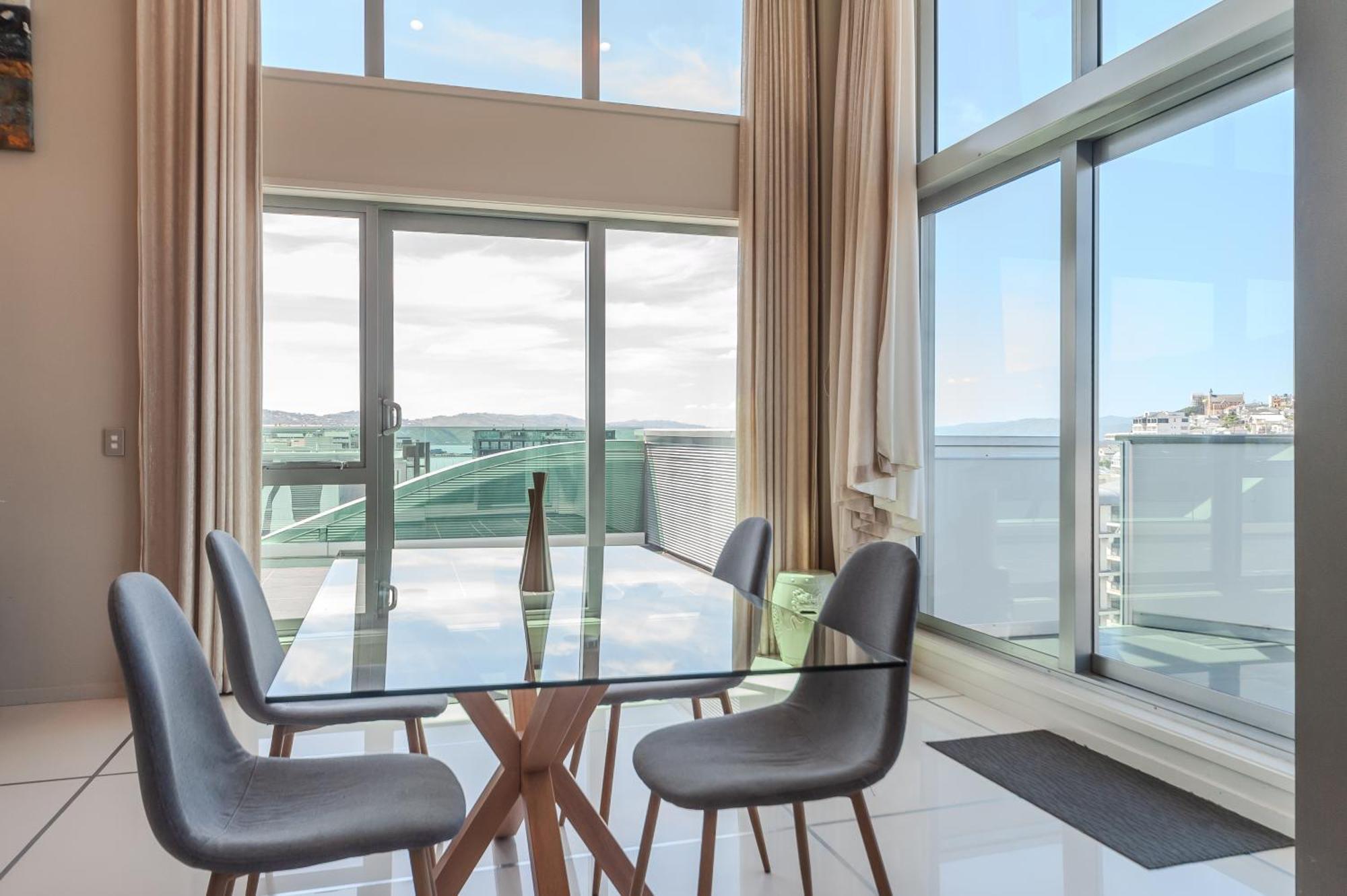 70 Tory Aparthotel Wellington Exterior foto
