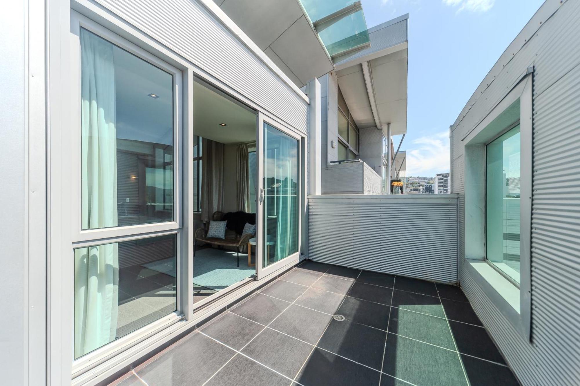 70 Tory Aparthotel Wellington Exterior foto