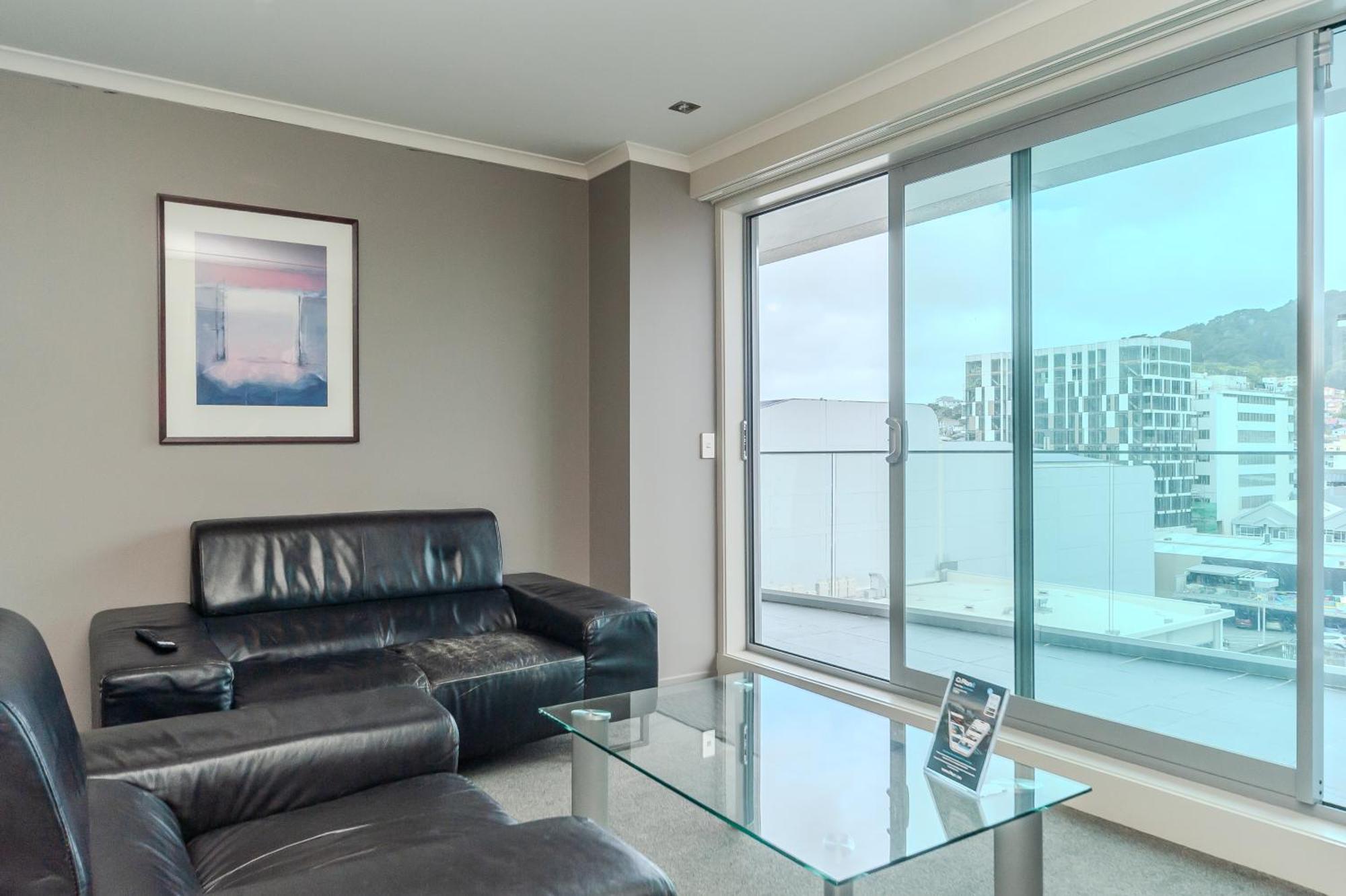 70 Tory Aparthotel Wellington Exterior foto