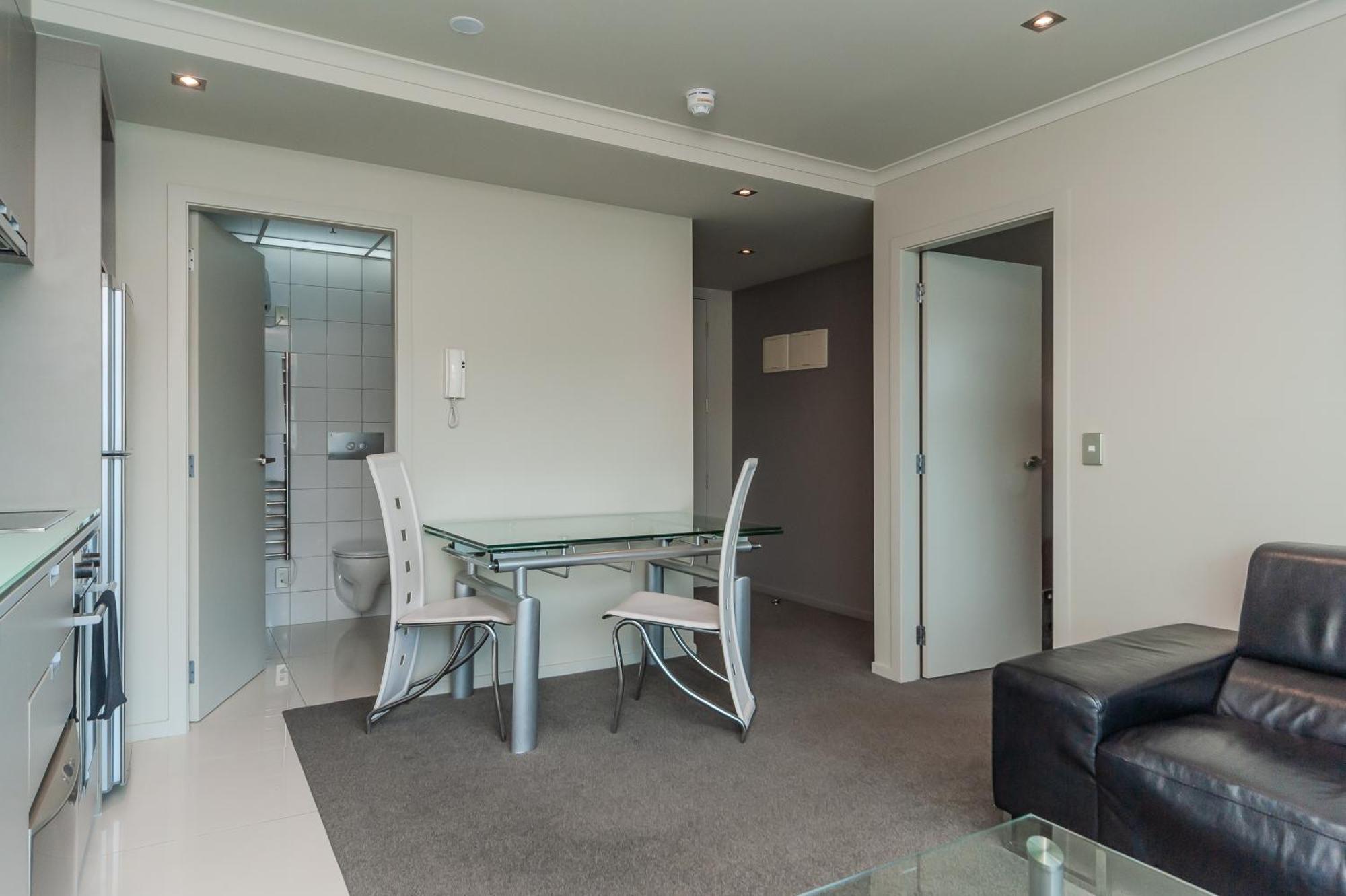 70 Tory Aparthotel Wellington Exterior foto