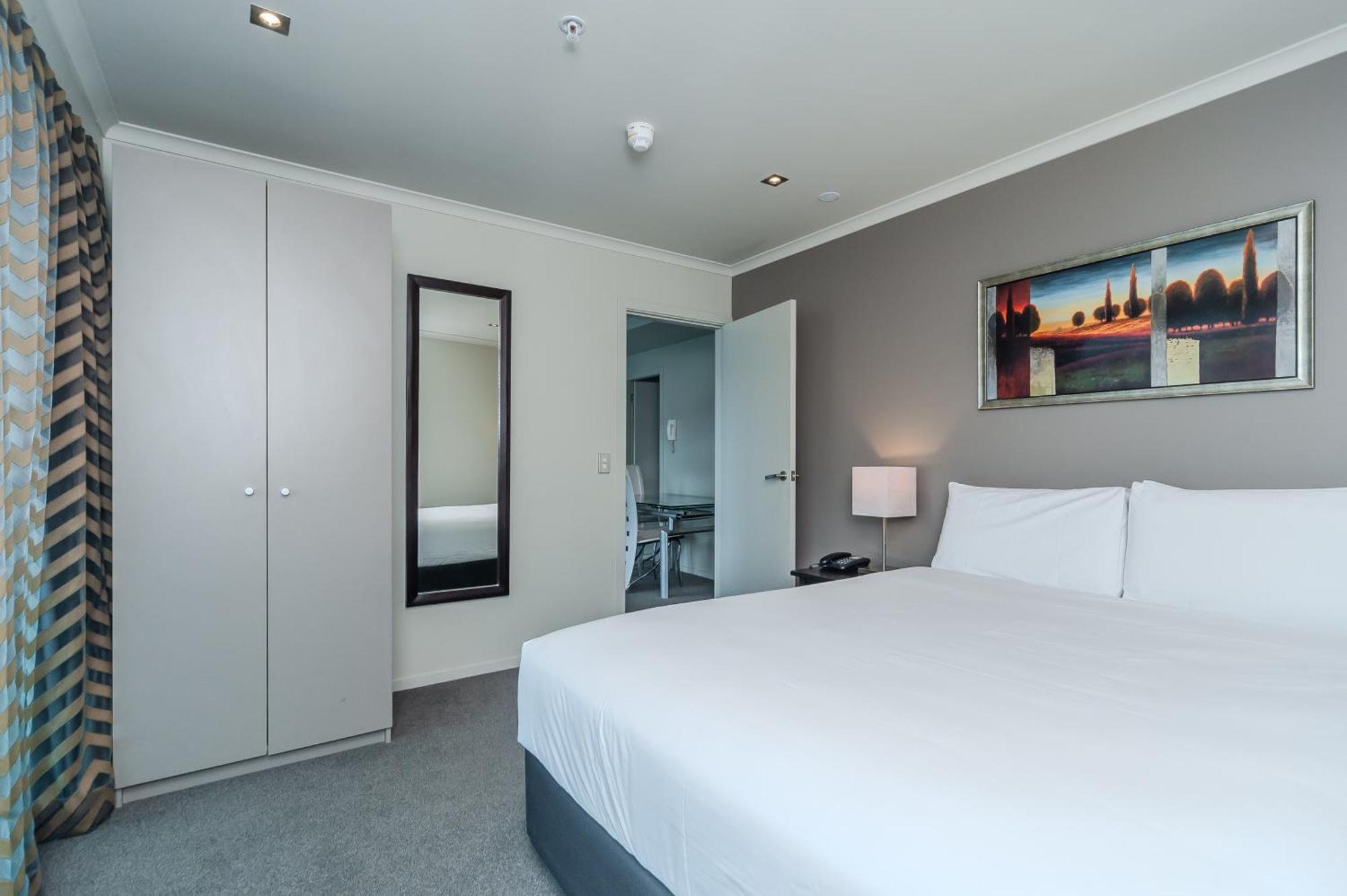 70 Tory Aparthotel Wellington Exterior foto